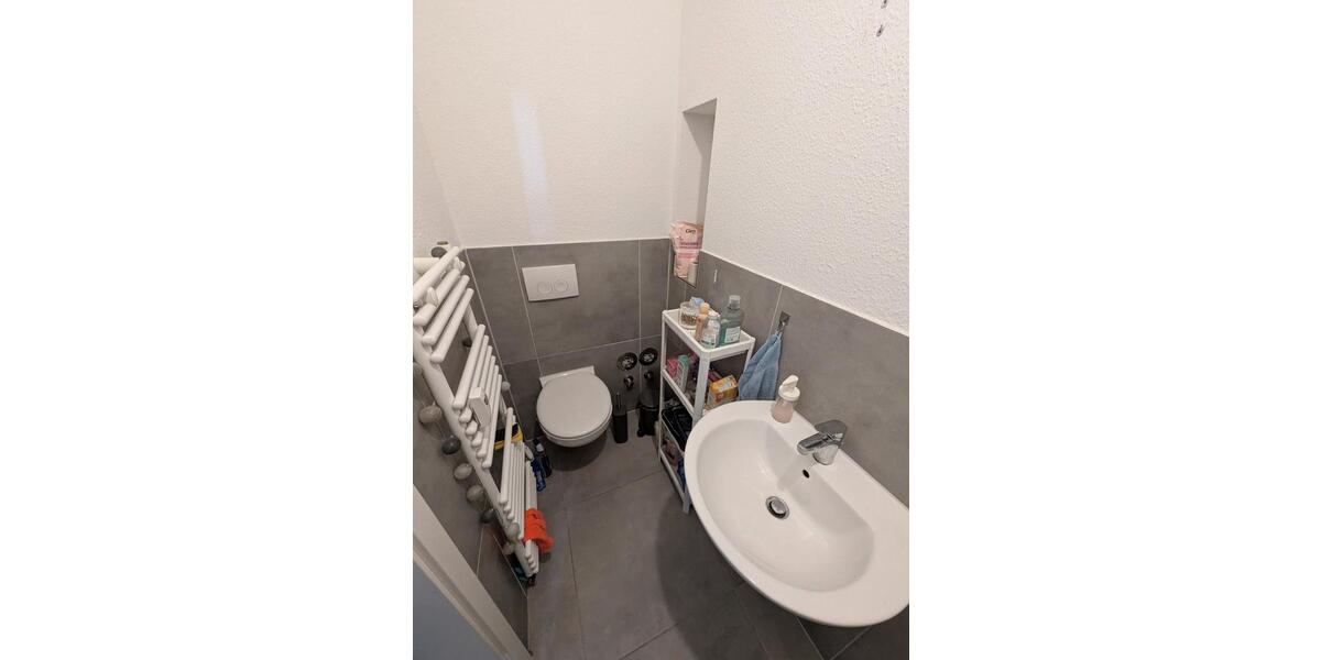 Wohnen auf Zeit Weimar - 16 Zimmer, 120 m&sup2;, 320&euro; | Angebot:26593355