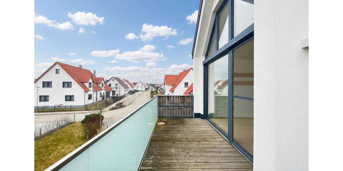 Dachgeschoßwohnung Nördlingen - 3.5 Zimmer, 119 m&sup2;, 1.470&euro; | Angebot:25321878