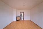 Ruhige Lage, schöne 2 Zimmer Wohnung mit Balkon im Niebelungenviertel 2 zimmer