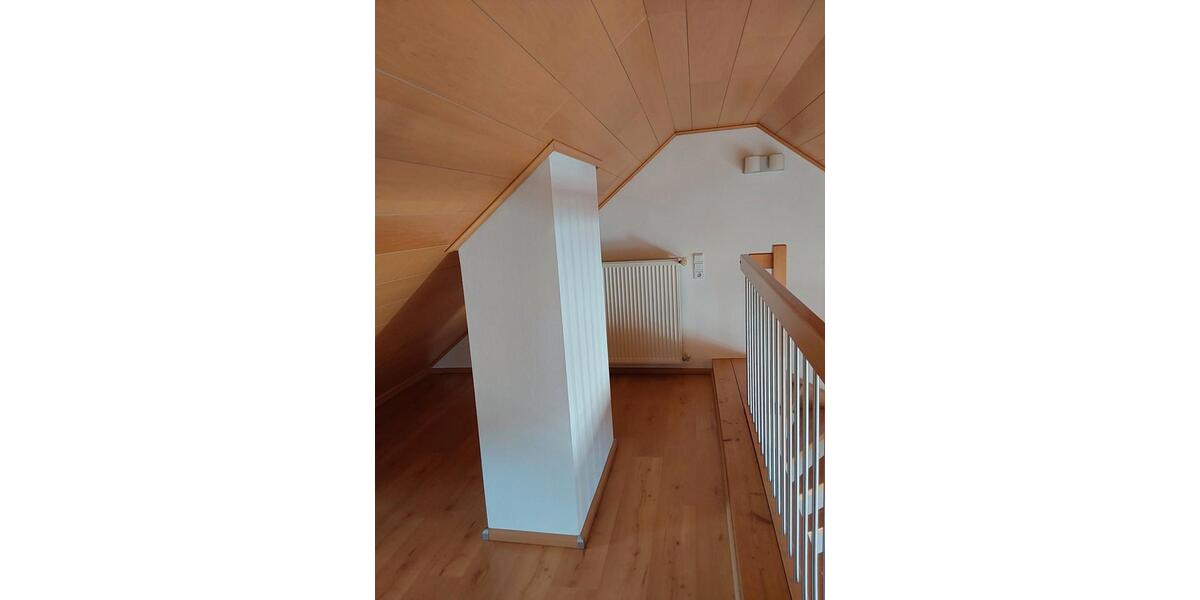 Dachgeschoßwohnung Brensbach - 4 Zimmer, 96 m&sup2;, 1.100&euro; | Angebot:26427175