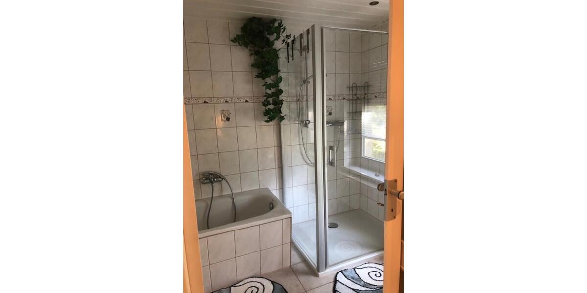 Wohnen auf Zeit Rositz - 6 Zimmer, 87 m&sup2;, 34&euro; | Angebot:20253384