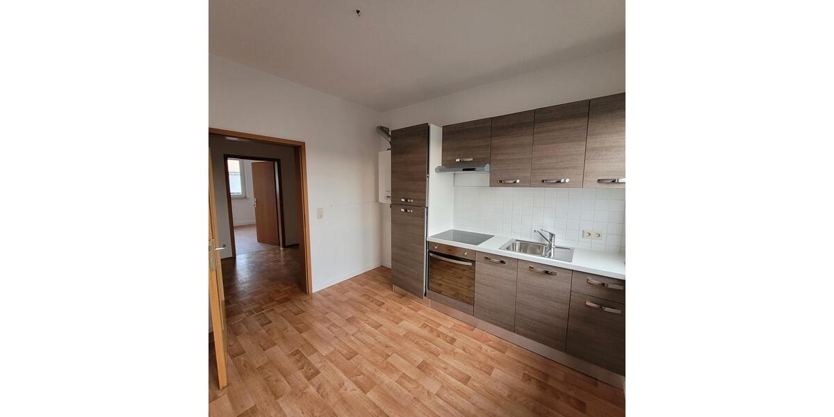 Etagenwohnung Kassel - 3 Zimmer, 77 m&sup2;, 740&euro; | Angebot:26632456