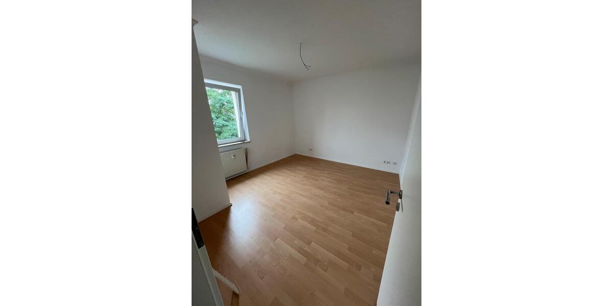 Etagenwohnung Ingolstadt Münchener Straße - 3 Zimmer, 70 m&sup2;, 900&euro; | Angebot:25975860
