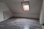 Dachgeschoßwohnung Friesenheim - 3.5 Zimmer, 95 m&sup2;, 950&euro; | Angebot:25626343