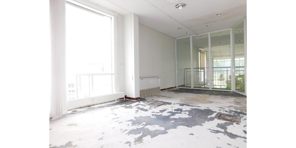 Außergewöhnliche Bürofläche in der Hildener City- auf Wunsch teilbar zimmer