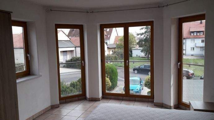 Etagenwohnung Schweinfurt Oberndorf - 2 Zimmer, 75 m&sup2;, 625&euro; | Angebot:24435148