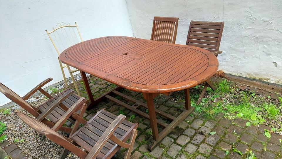 Wohnen auf Zeit Edenkoben - 4 Zimmer, 110 m&sup2;, 330&euro; | Angebot:24785968