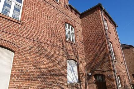 Wohnung Duisburg Hamborn - 2.5 Zimmer, 49 m&sup2;, 281&euro; | Angebot:26641589