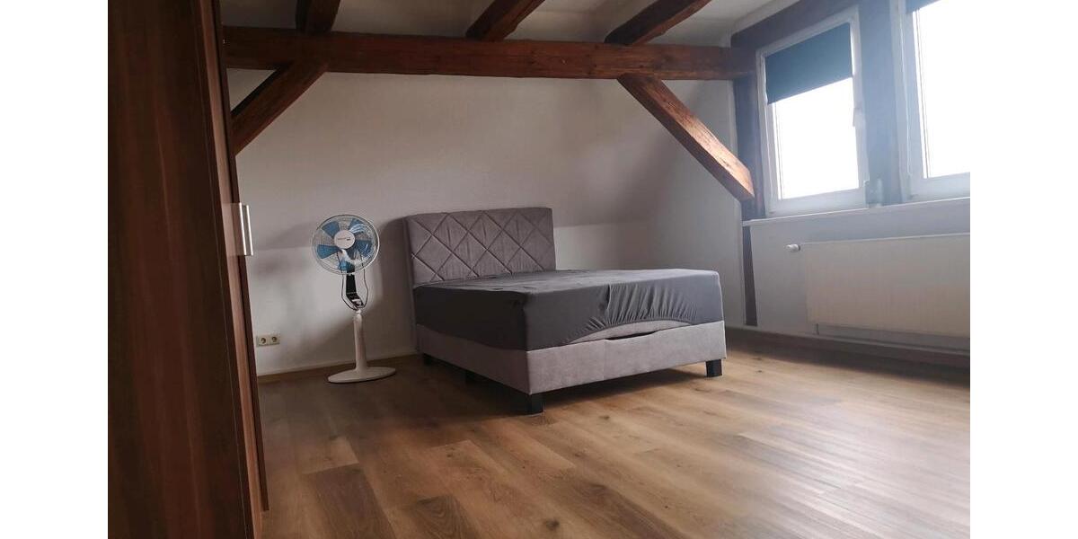 Dachgeschoßwohnung Bockenem - 4 Zimmer, 80 m&sup2;, 600&euro; | Angebot:24839020