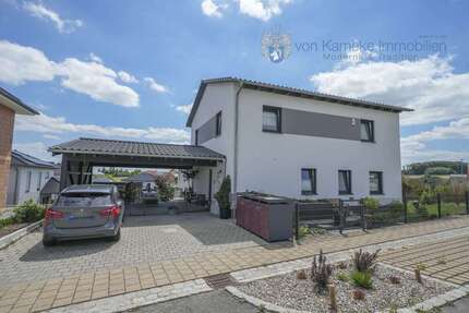 Haus Uehlfeld - 5 Zimmer, 173 m&sup2;, 1.750&euro; | Angebot:26943524
