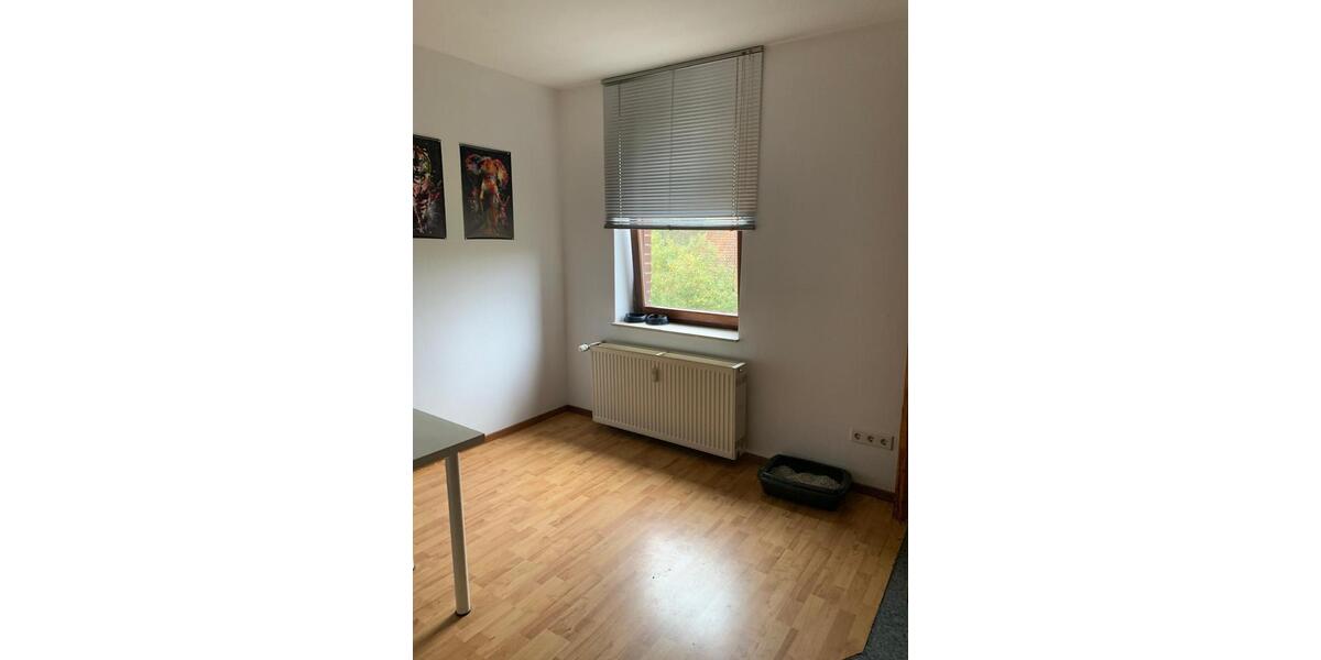 Dachgeschoßwohnung Aerzen - 4 Zimmer, 110 m&sup2;, 610&euro; | Angebot:26412721