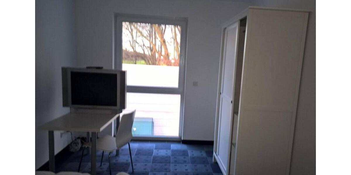 Wohnen auf Zeit Köln Kalk - 2 Zimmer, 130 m&sup2;, 700&euro; | Angebot:24706424