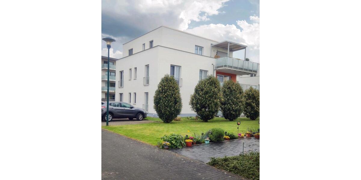 Etagenwohnung Cottbus Gallinchen - 4 Zimmer, 118 m&sup2;, 1.550&euro; | Angebot:26564741