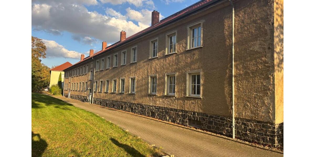 Etagenwohnung Hötensleben - 3 Zimmer, 80 m&sup2;, 200&euro; | Angebot:24773298