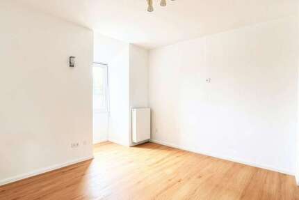 Wohnung Wuppertal Gemarkung Langerfeld - 4 Zimmer, 78 m&sup2;, 900&euro; | Angebot:27252107