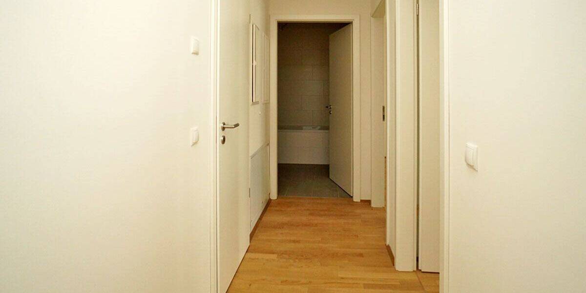 Etagenwohnung Dresden Johannstadt-Nord - 3 Zimmer, 74 m&sup2;, 1.095&euro; | Angebot:26080818