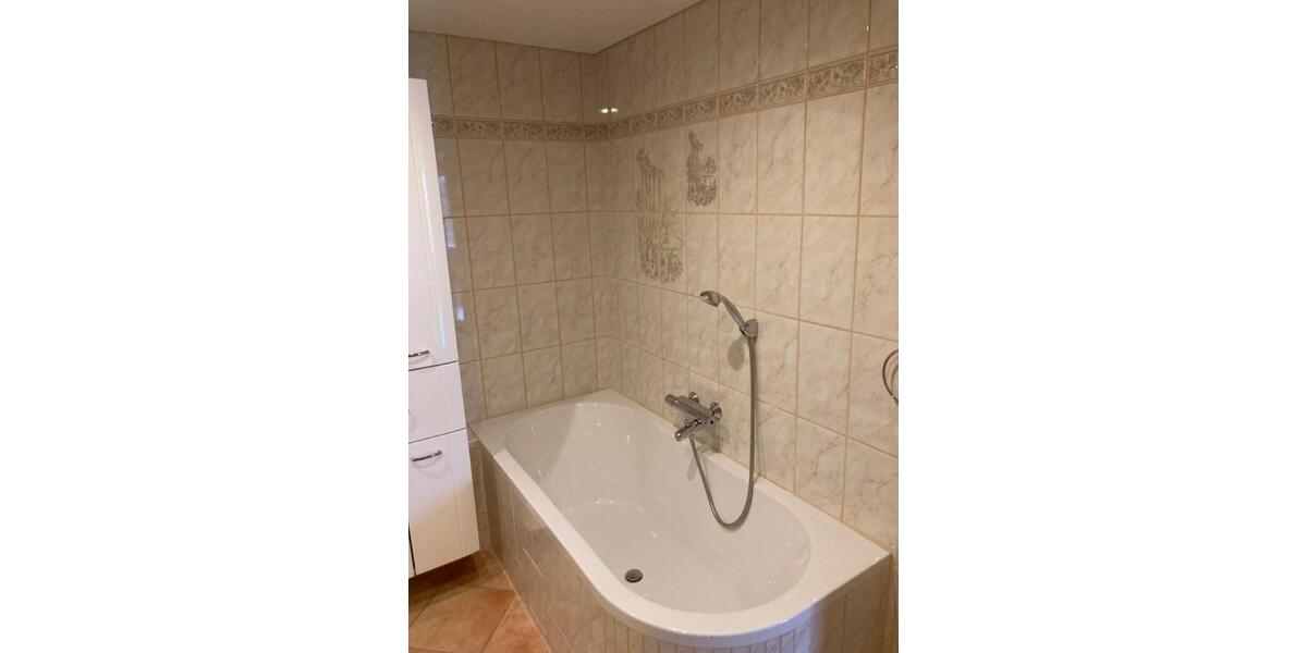 Etagenwohnung Leinfelden-Echterdingen Echterdingen - 3 Zimmer, 84 m&sup2;, 1.250&euro; | Angebot:24772665