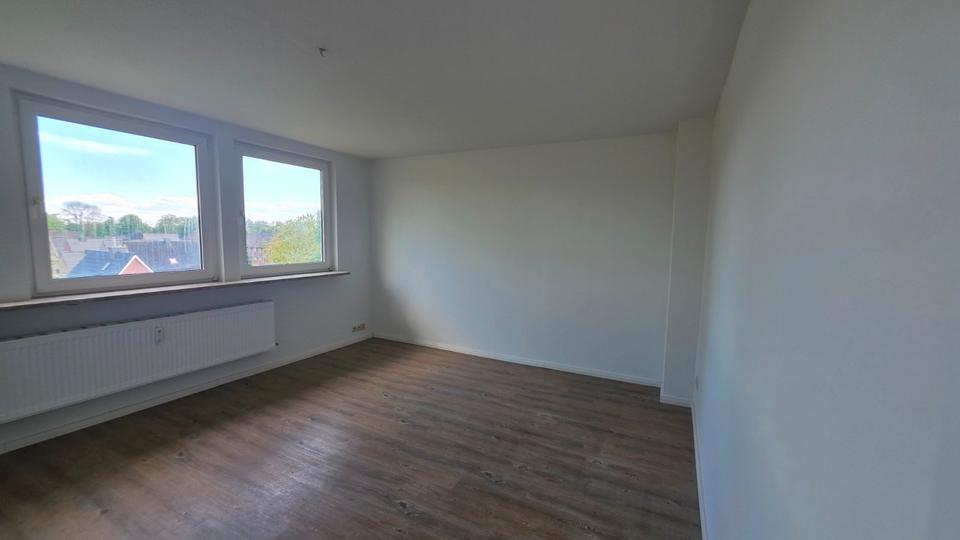 Dachgeschoßwohnung Brunsbüttel - 3 Zimmer, 65 m&sup2;, 390&euro; | Angebot:26655389