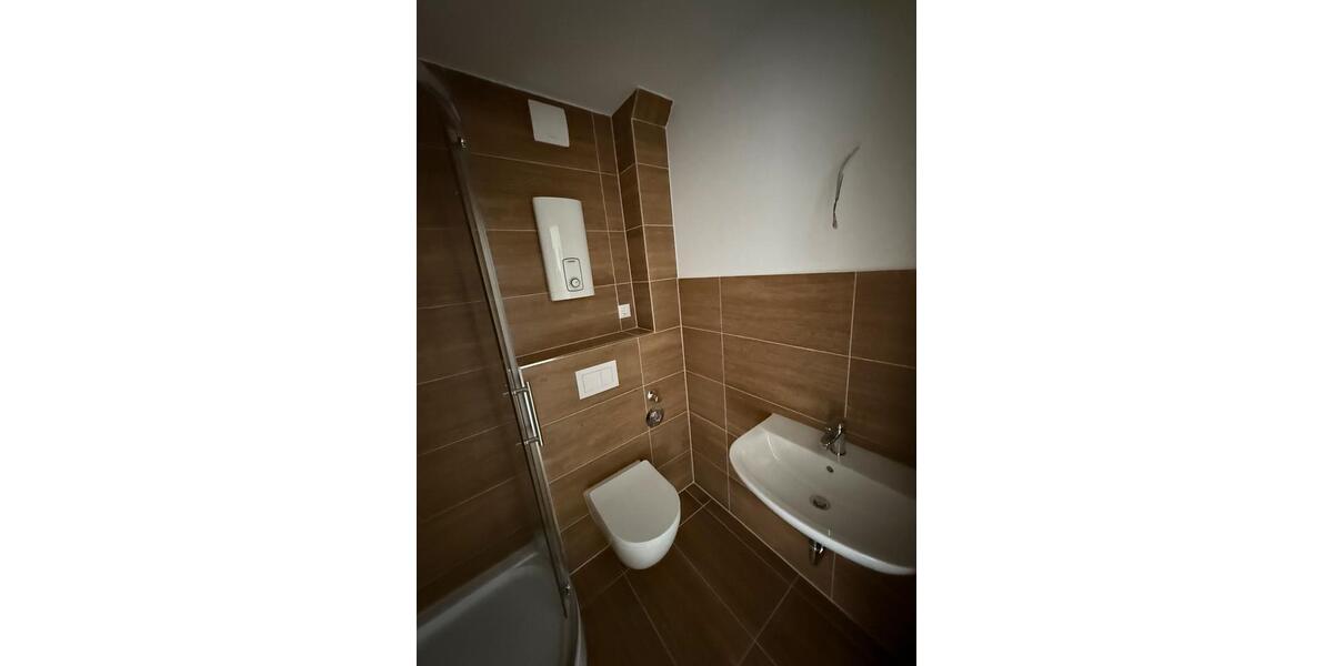 Dachgeschoßwohnung Hildesheim - 3 Zimmer, 48 m&sup2;, 930&euro; | Angebot:25963340