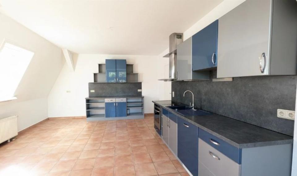 Dachgeschoßwohnung Forst (Lausitz) - 2 Zimmer, 85 m&sup2;, 587&euro; | Angebot:24853867