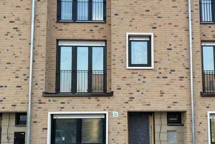 Haus Osnabrück Hafen - 5 Zimmer, 148 m&sup2;, 1.635&euro; | Angebot:25180978