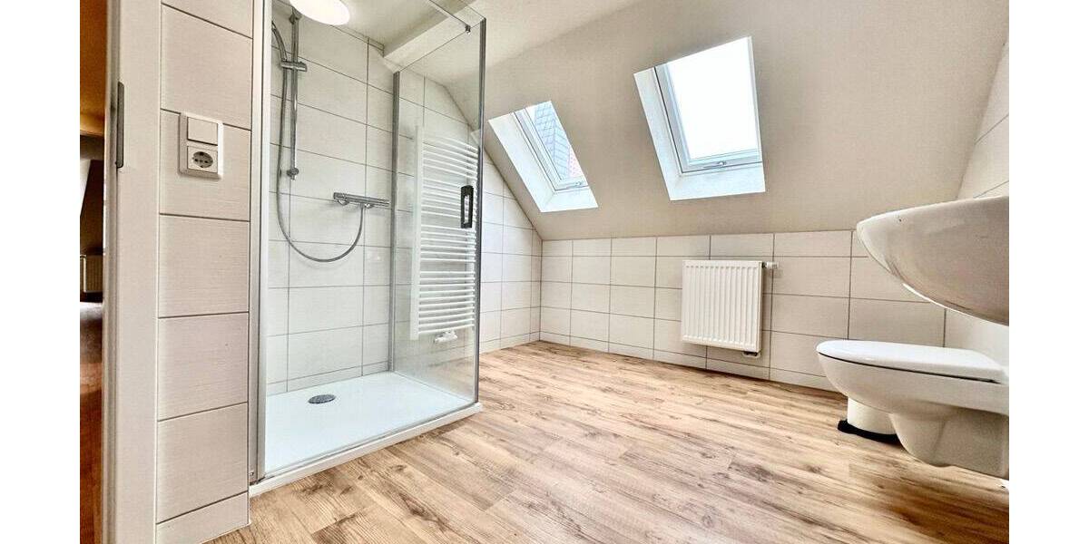 Etagenwohnung Schmalkalden - 3 Zimmer, 65 m&sup2;, 552&euro; | Angebot:26228333