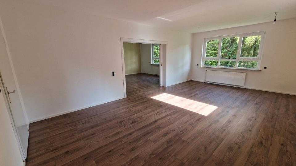 Erdgeschoßwohnung Sickte - 4 Zimmer, 130 m&sup2;, 1.200&euro; | Angebot:26349323