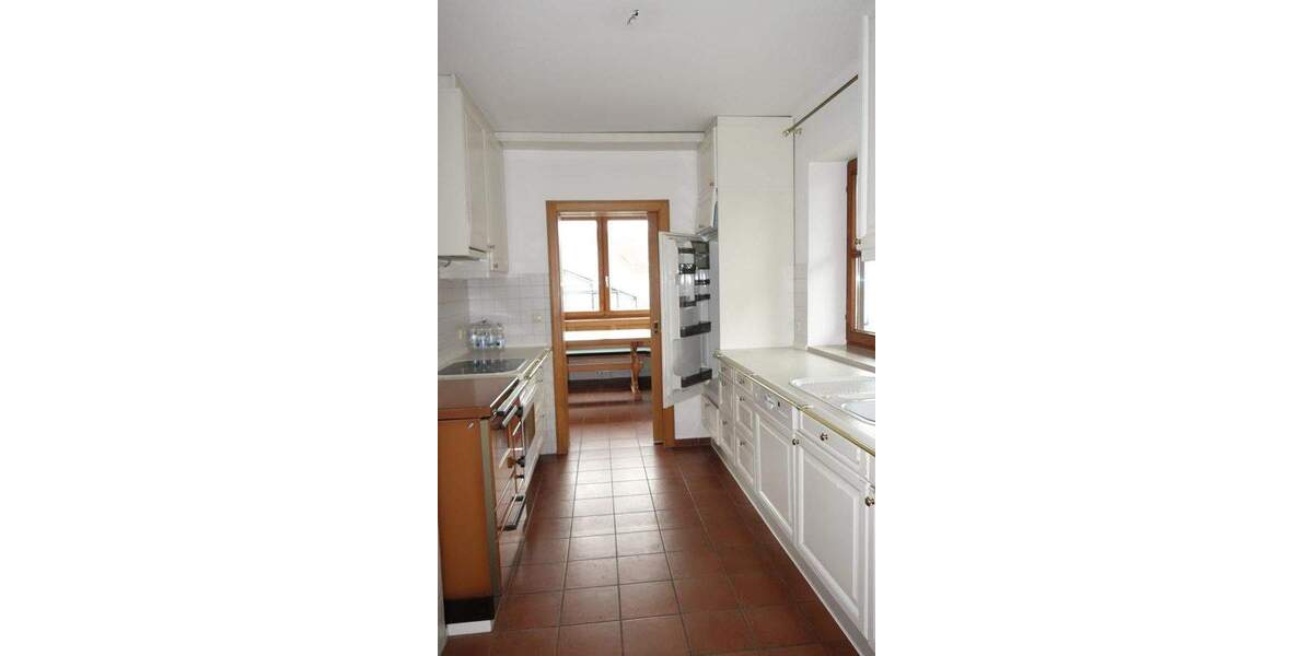 Doppelhaushälfte Laberweinting - 4 Zimmer, 163 m&sup2;, 1.000&euro; | Angebot:24529531