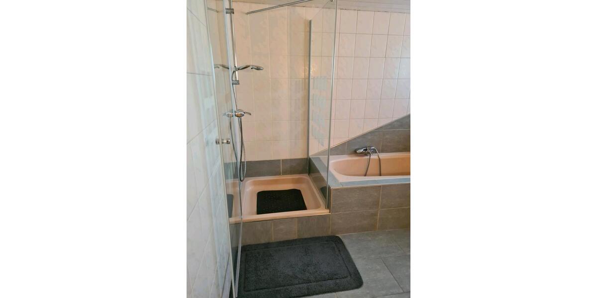 Etagenwohnung Liebenburg - 4 Zimmer, 130 m&sup2;, 750&euro; | Angebot:26282978
