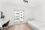 VOLL MÖBLIERT, WG , Nähe HBF , STROM INKLUSIVE zimmer