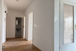 Repräsentatives Wohnen am Schlossgarten: Frisch renoviert & voller Wärme - Etagenwohnung Schwerin Feldstadt | Angebot:26828118