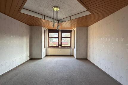 Wohnung Pößneck - 3 Zimmer, 82 m&sup2;, 451&euro; | Angebot:26349768