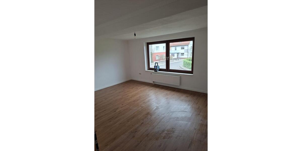 Erdgeschoßwohnung Breitenworbis - 3 Zimmer, 70 m&sup2;, 525&euro; | Angebot:24328003