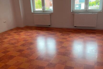 Wohnung Friesoythe - 3 Zimmer, 140 m&sup2;, 900&euro; | Angebot:26498275