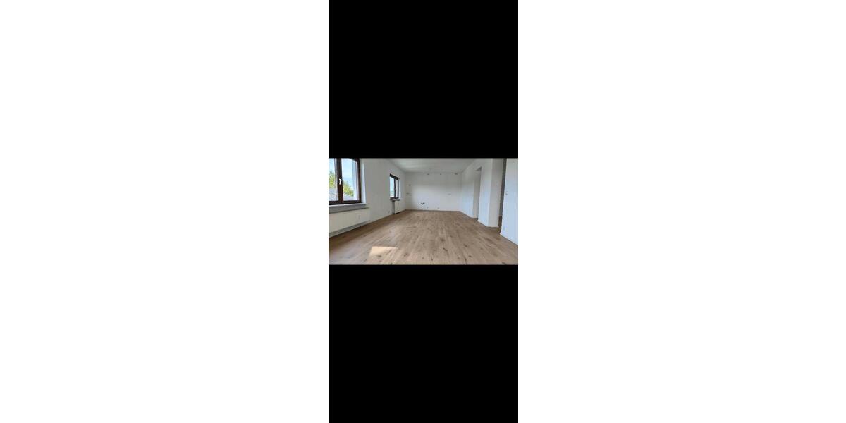 Etagenwohnung Solms - 3 Zimmer, 76 m&sup2;, 900&euro; | Angebot:26652238