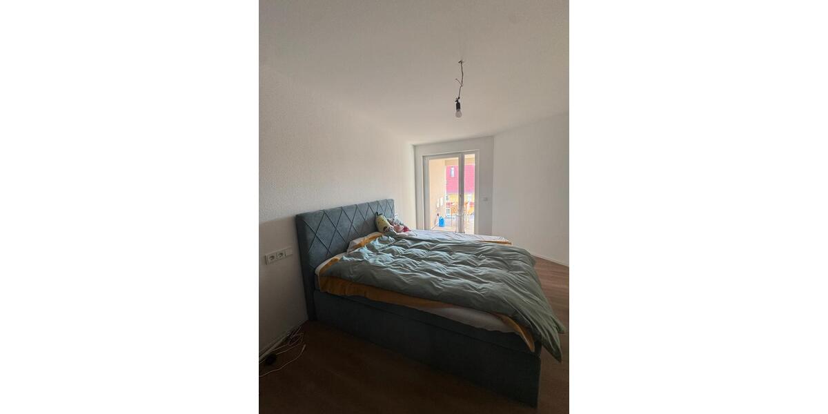 Etagenwohnung Schorndorf - 4 Zimmer, 106 m&sup2;, 1.900&euro; | Angebot:26038198