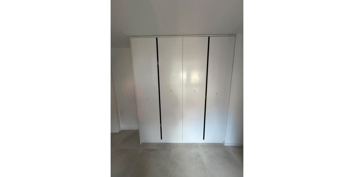 Dachgeschoßwohnung Aidlingen - 3.5 Zimmer, 85 m&sup2;, 1.300&euro; | Angebot:25547177