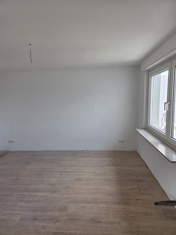 Frisch sanierte 3-Zimmerwohnung mit Atelier