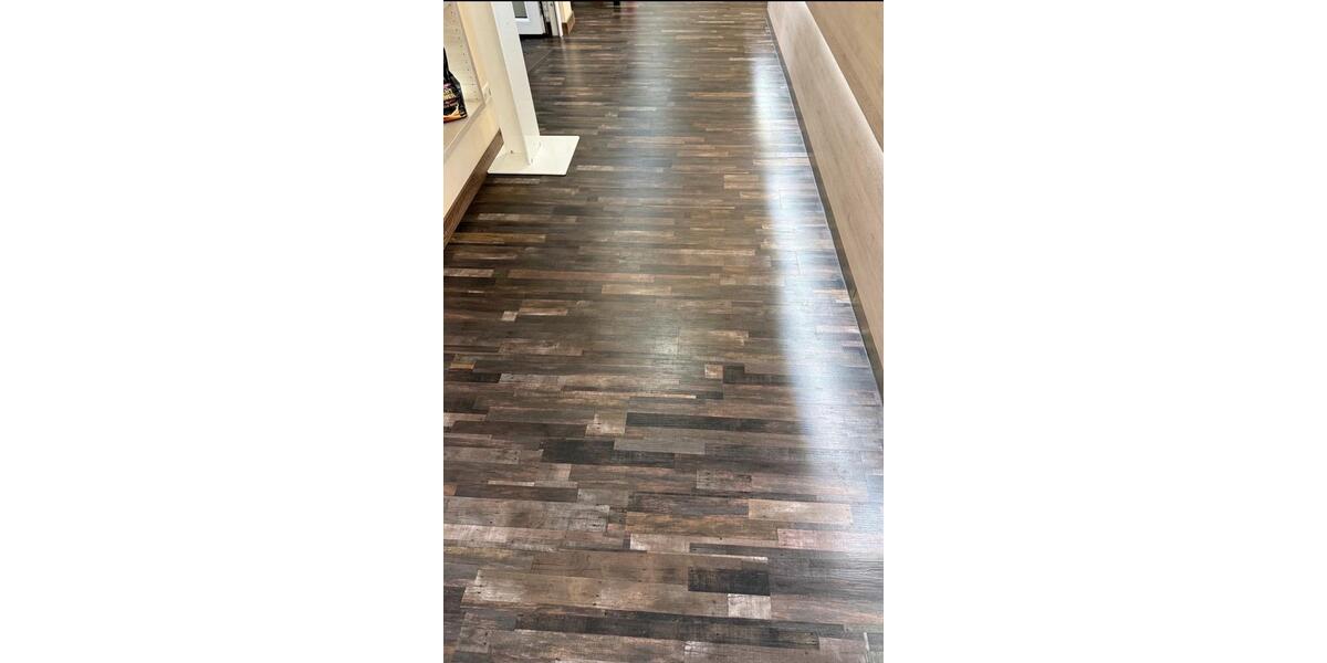 120qm Gewerbefläche zimmer