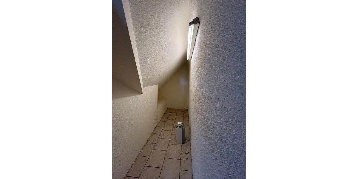 Etagenwohnung Wolfenbüttel - 3.5 Zimmer, 139 m&sup2;, 695&euro; | Angebot:26578305
