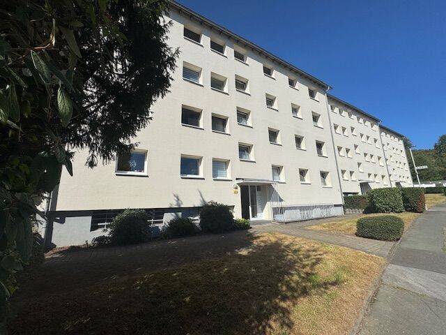 RESERVIERT! Renovierte und gepflegte 3-Zimmer Mietwohnung mit Balkon in Plettenberg