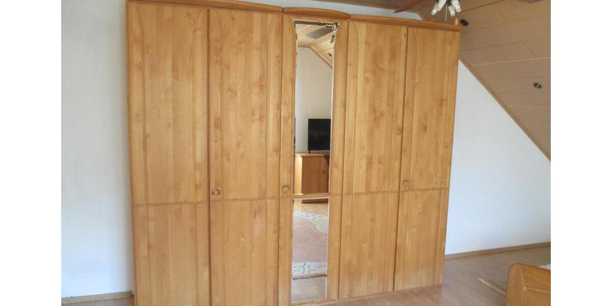 Wohnen auf Zeit Bindlach - 3 Zimmer, 110 m&sup2;, 80&euro; | Angebot:24872777