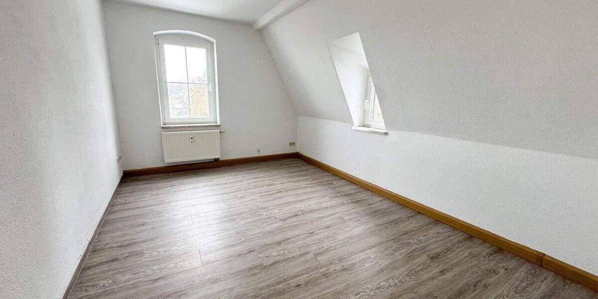 Etagenwohnung Grünhain-Beierfeld Beierfeld - 5 Zimmer, 105 m&sup2;, 650&euro; | Angebot:24779028