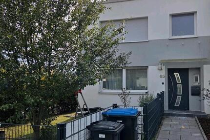 Haus Bayreuth Meyernberg - 4 Zimmer, 100 m&sup2;, 1.400&euro; | Angebot:27617203