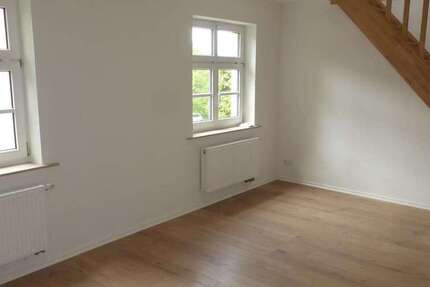 Wohnung zum Mieten in Glauchau 830 € 122 m²