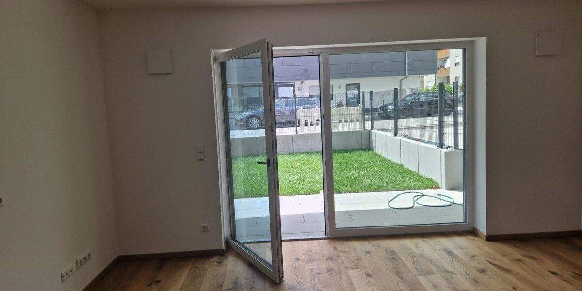 Etagenwohnung Deggendorf - 2 Zimmer, 72 m&sup2;, 840&euro; | Angebot:25671559