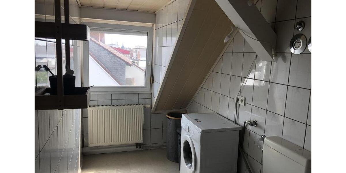 Dachgeschoßwohnung Worms - 1.5 Zimmer, 35 m&sup2;, 500&euro; | Angebot:25851471