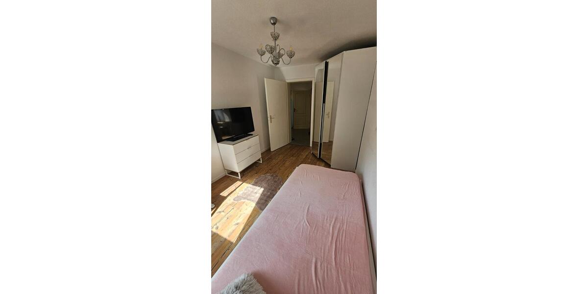 Wohnen auf Zeit Fellbach Oeffingen - 1 Zimmer, 14 m&sup2;, 690&euro; | Angebot:25901276