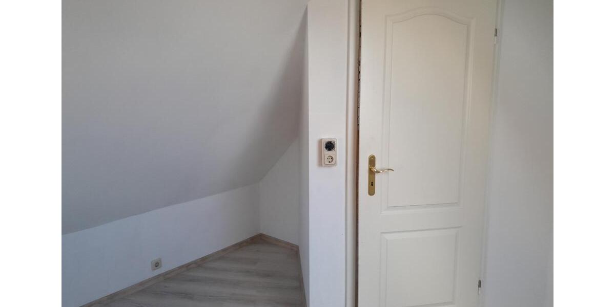 Maisonettenwohnung Altentreptow - 4 Zimmer, 110 m&sup2;, 760&euro; | Angebot:24529183