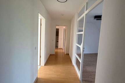 Wohnung Regensburg-Burgweinting Burgweinting - 2 Zimmer, 70 m&sup2;, 860&euro; | Angebot:27218523